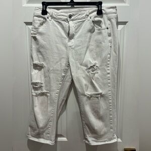 White Cropped Capri Jeans